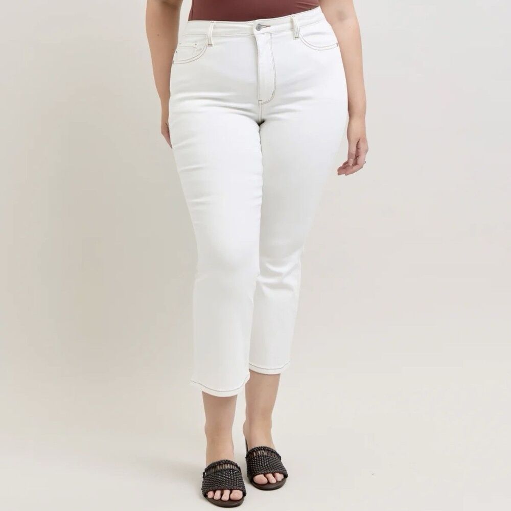Judy Blue Kick Flare High Rise White Jeans 881080 Women's 20W